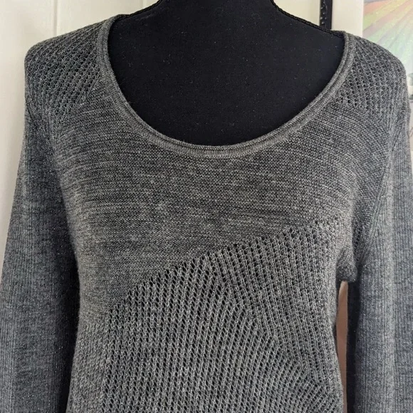 Eileen Fisher Scoop Neck Merino Wool Metallic Thread Geometric Sweater Long Line - Picture 6 of 11
